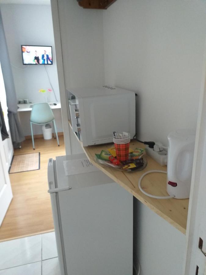 Les Deux Anes Bed & Breakfast Veuves Екстериор снимка